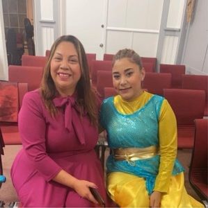 Meet your Posher, Paola